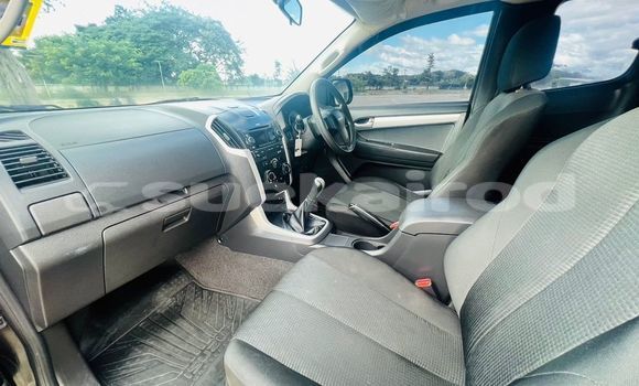 ซื้อ รถมือสอง Isuzu D-Max สีดำ รถยนต์ ใน %{เมือง} ใน กรุงเทพมหานคร ซื้อ รถมือสอง Isuzu D-Max สีดำ รถยนต์ ใน %{เมือง} ใน กรุงเทพมหานคร