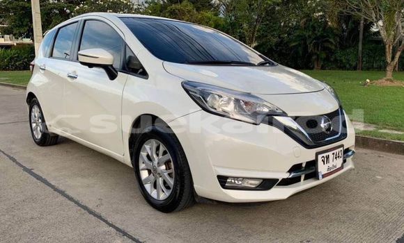 Buy Used Nissan Note White Car in Bangkok in Bangkok Buy Used Nissan Note White Car in Bangkok in Bangkok