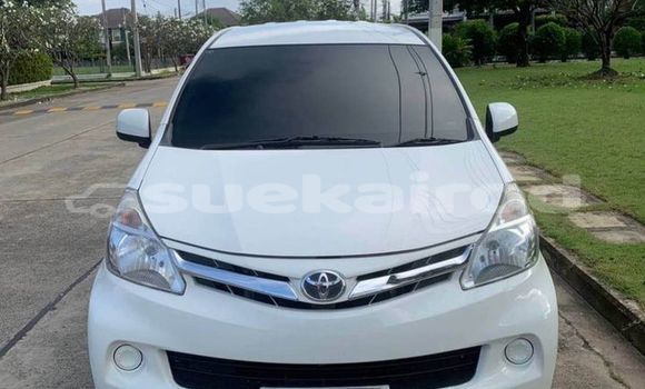 Buy Used Toyota Avanza White Car in Bangkok in Bangkok