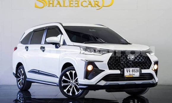 ซื้อ รถมือสอง Toyota Premio ขาว รถยนต์ ใน %{เมือง} ใน กรุงเทพมหานคร