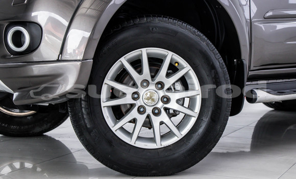 ซื้อ รถมือสอง Mitsubishi Pajero Sport สีน้ำตาล รถยนต์ ใน %{เมือง} ใน กรุงเทพมหานคร ซื้อ รถมือสอง Mitsubishi Pajero Sport สีน้ำตาล รถยนต์ ใน %{เมือง} ใน กรุงเทพมหานคร