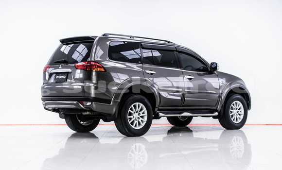 ซื้อ รถมือสอง Mitsubishi Pajero Sport สีน้ำตาล รถยนต์ ใน %{เมือง} ใน กรุงเทพมหานคร ซื้อ รถมือสอง Mitsubishi Pajero Sport สีน้ำตาล รถยนต์ ใน %{เมือง} ใน กรุงเทพมหานคร