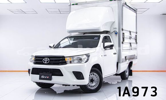 Buy Used Toyota Hiluxe Revo White Car in Bangkok in Bangkok Buy Used Toyota Hiluxe Revo White Car in Bangkok in Bangkok