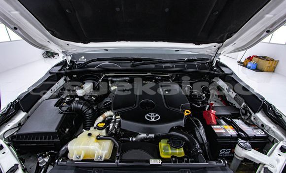 Buy Used Toyota Hiluxe Revo White Car in Bangkok in Bangkok Buy Used Toyota Hiluxe Revo White Car in Bangkok in Bangkok