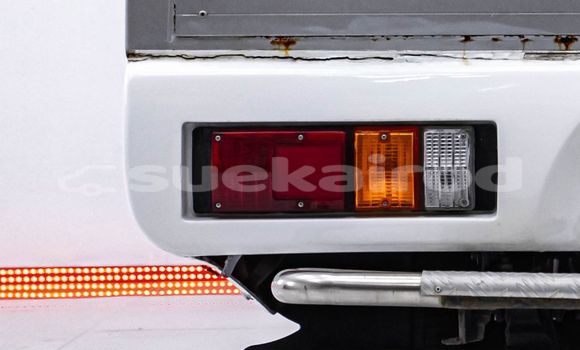 Buy Used Toyota Hiluxe Revo White Car in Bangkok in Bangkok Buy Used Toyota Hiluxe Revo White Car in Bangkok in Bangkok