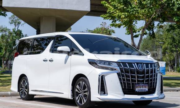Buy Used Toyota Alphard White Car in Bangkok in Bangkok Buy Used Toyota Alphard White Car in Bangkok in Bangkok