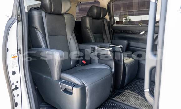 Buy Used Toyota Alphard White Car in Bangkok in Bangkok Buy Used Toyota Alphard White Car in Bangkok in Bangkok