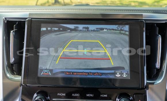 Buy Used Toyota Alphard White Car in Bangkok in Bangkok Buy Used Toyota Alphard White Car in Bangkok in Bangkok