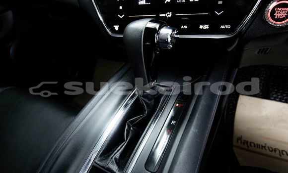 ซื้อ รถมือสอง Honda HR-V ขาว รถยนต์ ใน %{เมือง} ใน กรุงเทพมหานคร ซื้อ รถมือสอง Honda HR-V ขาว รถยนต์ ใน %{เมือง} ใน กรุงเทพมหานคร