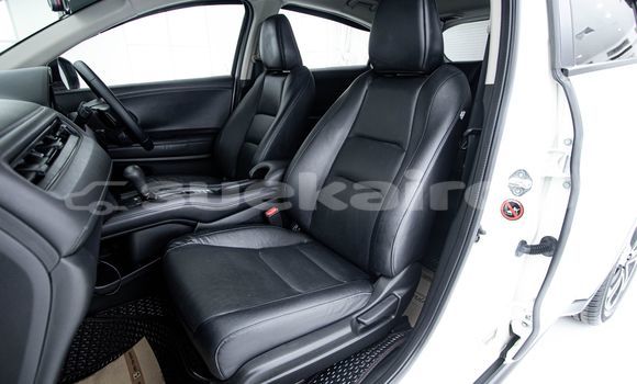 ซื้อ รถมือสอง Honda HR-V ขาว รถยนต์ ใน %{เมือง} ใน กรุงเทพมหานคร ซื้อ รถมือสอง Honda HR-V ขาว รถยนต์ ใน %{เมือง} ใน กรุงเทพมหานคร