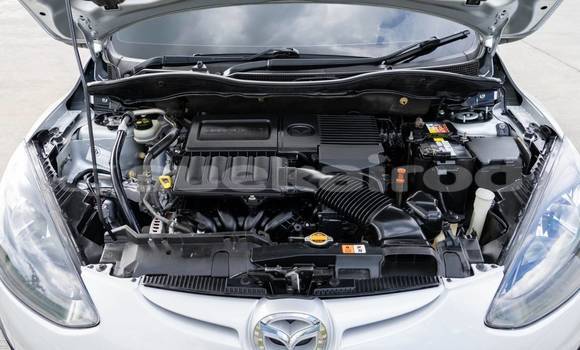 ซื้อ รถมือสอง Mazda 2 เงิน รถยนต์ ใน %{เมือง} ใน กรุงเทพมหานคร ซื้อ รถมือสอง Mazda 2 เงิน รถยนต์ ใน %{เมือง} ใน กรุงเทพมหานคร