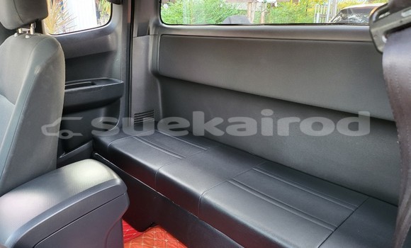 Buy Used Isuzu D-max Spacecab 2 dr White Car in Bangkok in Bangkok Buy Used Isuzu D-max Spacecab 2 dr White Car in Bangkok in Bangkok