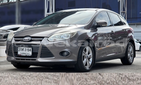 Buy Used Ford Focus Brown Car in Bangkok in Bangkok Buy Used Ford Focus Brown Car in Bangkok in Bangkok