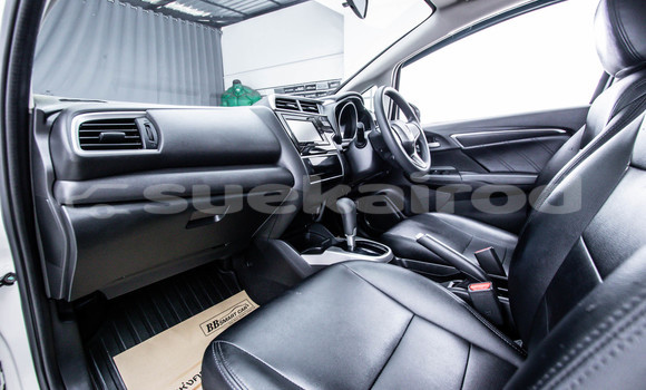 ซื้อ รถมือสอง Honda Jazz ขาว รถยนต์ ใน %{เมือง} ใน กรุงเทพมหานคร ซื้อ รถมือสอง Honda Jazz ขาว รถยนต์ ใน %{เมือง} ใน กรุงเทพมหานคร