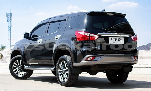 Buy Used Isuzu MU-X Black Car in Bangkok in Bangkok Buy Used Isuzu MU-X Black Car in Bangkok in Bangkok