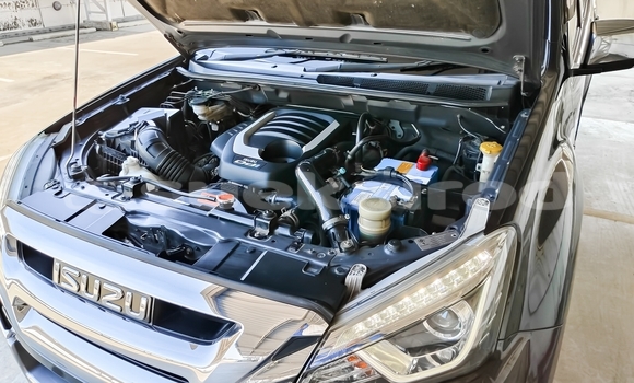 Buy Used Isuzu MU-X Black Car in Bangkok in Bangkok Buy Used Isuzu MU-X Black Car in Bangkok in Bangkok