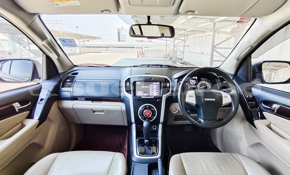 Buy Used Isuzu MU-X Black Car in Bangkok in Bangkok Buy Used Isuzu MU-X Black Car in Bangkok in Bangkok