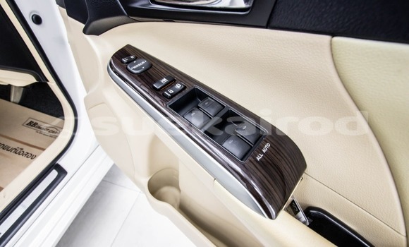 Buy Used Toyota Camry White Car in Bangkok in Bangkok Buy Used Toyota Camry White Car in Bangkok in Bangkok