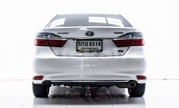 Buy Used Toyota Camry White Car in Bangkok in Bangkok Buy Used Toyota Camry White Car in Bangkok in Bangkok