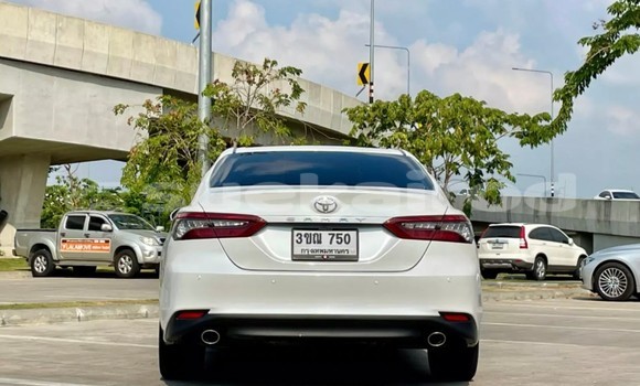 ซื้อ รถมือสอง Toyota Camry ขาว รถยนต์ ใน %{เมือง} ใน กรุงเทพมหานคร ซื้อ รถมือสอง Toyota Camry ขาว รถยนต์ ใน %{เมือง} ใน กรุงเทพมหานคร
