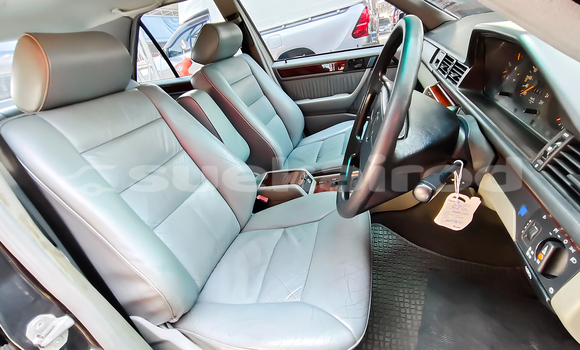 ซื้อ รถมือสอง Mercedes‒Benz E–Class สีน้ำเงิน รถยนต์ ใน %{เมือง} ใน กรุงเทพมหานคร ซื้อ รถมือสอง Mercedes‒Benz E–Class สีน้ำเงิน รถยนต์ ใน %{เมือง} ใน กรุงเทพมหานคร