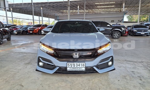 ซื้อ รถมือสอง Honda Civic อื่น ๆ รถยนต์ ใน %{เมือง} ใน กรุงเทพมหานคร