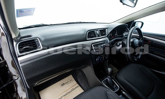 ซื้อ รถมือสอง Suzuki Ciaz สีน้ำตาล รถยนต์ ใน %{เมือง} ใน กรุงเทพมหานคร ซื้อ รถมือสอง Suzuki Ciaz สีน้ำตาล รถยนต์ ใน %{เมือง} ใน กรุงเทพมหานคร