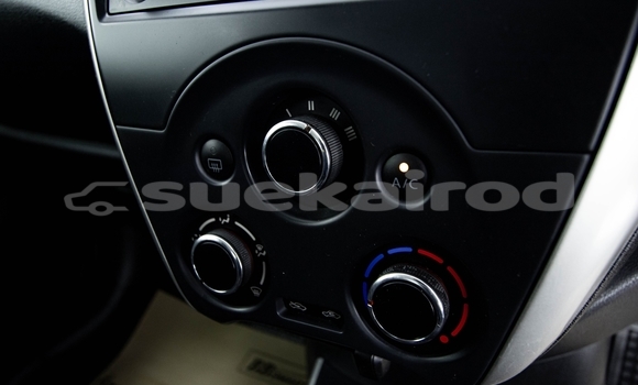 ซื้อ รถมือสอง Nissan Almera สีดำ รถยนต์ ใน %{เมือง} ใน กรุงเทพมหานคร ซื้อ รถมือสอง Nissan Almera สีดำ รถยนต์ ใน %{เมือง} ใน กรุงเทพมหานคร
