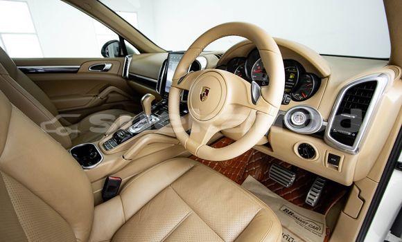 ซื้อ รถมือสอง Porsche Cayenne ขาว รถยนต์ ใน %{เมือง} ใน กรุงเทพมหานคร ซื้อ รถมือสอง Porsche Cayenne ขาว รถยนต์ ใน %{เมือง} ใน กรุงเทพมหานคร