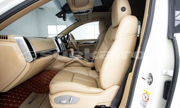 ซื้อ รถมือสอง Porsche Cayenne ขาว รถยนต์ ใน %{เมือง} ใน กรุงเทพมหานคร ซื้อ รถมือสอง Porsche Cayenne ขาว รถยนต์ ใน %{เมือง} ใน กรุงเทพมหานคร