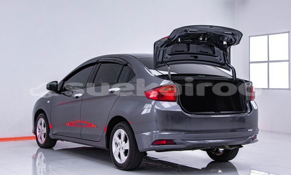 ซื้อ รถมือสอง Honda City อื่น ๆ รถยนต์ ใน %{เมือง} ใน กรุงเทพมหานคร ซื้อ รถมือสอง Honda City อื่น ๆ รถยนต์ ใน %{เมือง} ใน กรุงเทพมหานคร