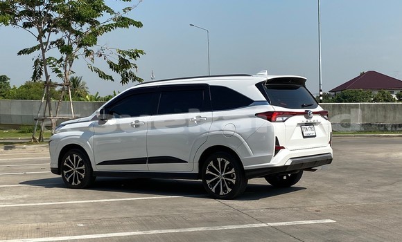 ซื้อ รถมือสอง Toyota Venza ขาว รถยนต์ ใน %{เมือง} ใน กรุงเทพมหานคร ซื้อ รถมือสอง Toyota Venza ขาว รถยนต์ ใน %{เมือง} ใน กรุงเทพมหานคร