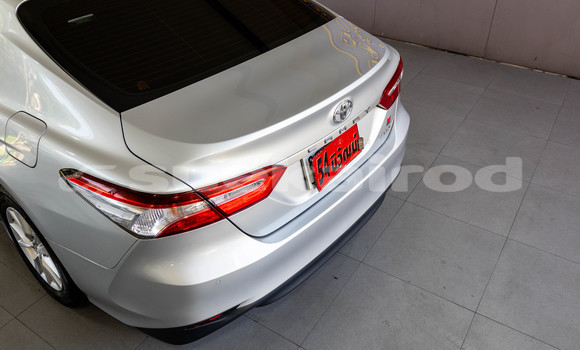Buy Used Toyota Camry Silver Car in Bangkok in Bangkok Buy Used Toyota Camry Silver Car in Bangkok in Bangkok