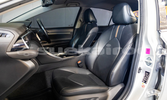Buy Used Toyota Camry Silver Car in Bangkok in Bangkok Buy Used Toyota Camry Silver Car in Bangkok in Bangkok