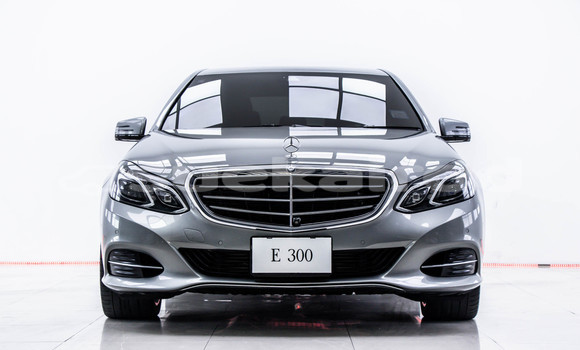 Buy Used Mercedes-Benz E-Classe Other Car in Bangkok in Bangkok Buy Used Mercedes-Benz E-Classe Other Car in Bangkok in Bangkok