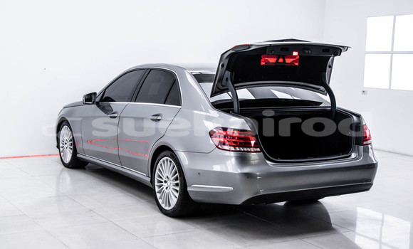 Buy Used Mercedes-Benz E-Classe Other Car in Bangkok in Bangkok Buy Used Mercedes-Benz E-Classe Other Car in Bangkok in Bangkok