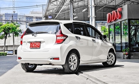 ซื้อ รถมือสอง Nissan Note ขาว รถยนต์ ใน %{เมือง} ใน กรุงเทพมหานคร ซื้อ รถมือสอง Nissan Note ขาว รถยนต์ ใน %{เมือง} ใน กรุงเทพมหานคร