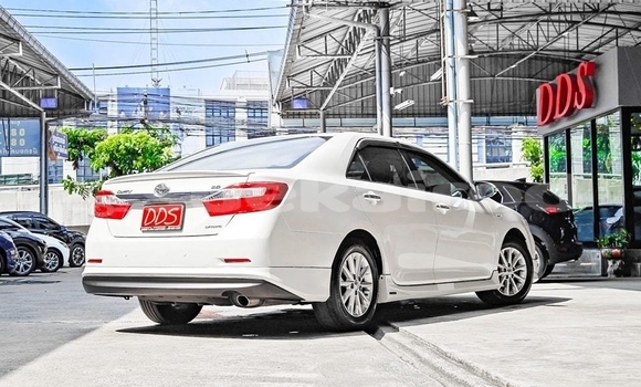 ซื้อ รถมือสอง Toyota Camry ขาว รถยนต์ ใน %{เมือง} ใน กรุงเทพมหานคร ซื้อ รถมือสอง Toyota Camry ขาว รถยนต์ ใน %{เมือง} ใน กรุงเทพมหานคร