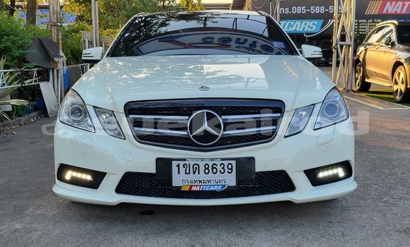 Buy Import Mercedes-Benz E-Classe White Car in Bangkok in Bangkok Buy Import Mercedes-Benz E-Classe White Car in Bangkok in Bangkok