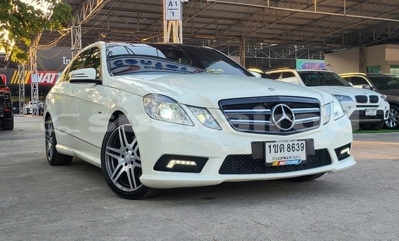 Buy Import Mercedes-Benz E-Classe White Car in Bangkok in Bangkok Buy Import Mercedes-Benz E-Classe White Car in Bangkok in Bangkok