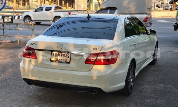 Buy Import Mercedes-Benz E-Classe White Car in Bangkok in Bangkok Buy Import Mercedes-Benz E-Classe White Car in Bangkok in Bangkok