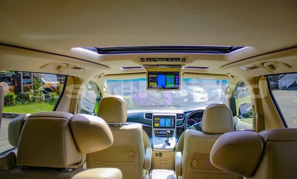 Buy Used Toyota Alphard Black Car in Bangkok in Bangkok Buy Used Toyota Alphard Black Car in Bangkok in Bangkok