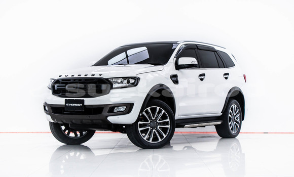 Buy Used Ford Everest White Car in Bangkok in Bangkok Buy Used Ford Everest White Car in Bangkok in Bangkok