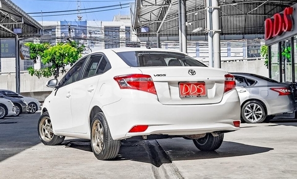 ซื้อ รถมือสอง Toyota Vios ขาว รถยนต์ ใน %{เมือง} ใน กรุงเทพมหานคร ซื้อ รถมือสอง Toyota Vios ขาว รถยนต์ ใน %{เมือง} ใน กรุงเทพมหานคร