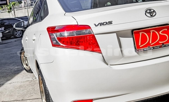 ซื้อ รถมือสอง Toyota Vios ขาว รถยนต์ ใน %{เมือง} ใน กรุงเทพมหานคร ซื้อ รถมือสอง Toyota Vios ขาว รถยนต์ ใน %{เมือง} ใน กรุงเทพมหานคร