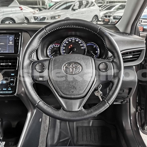 Big with watermark toyota altiv bangkok bangkok 68630