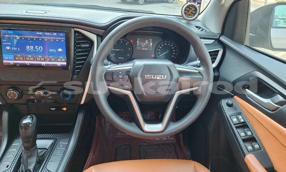 ซื้อ รถมือสอง Isuzu MU-X อื่น ๆ รถยนต์ ใน %{เมือง} ใน กรุงเทพมหานคร ซื้อ รถมือสอง Isuzu MU-X อื่น ๆ รถยนต์ ใน %{เมือง} ใน กรุงเทพมหานคร