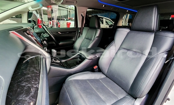 ซื้อ รถมือสอง Toyota Vellfire ขาว รถยนต์ ใน %{เมือง} ใน กรุงเทพมหานคร ซื้อ รถมือสอง Toyota Vellfire ขาว รถยนต์ ใน %{เมือง} ใน กรุงเทพมหานคร