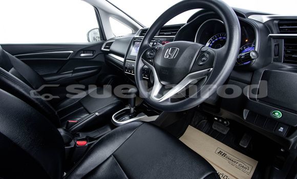 Buy Used Honda Jazz White Car in Bangkok in Bangkok Buy Used Honda Jazz White Car in Bangkok in Bangkok