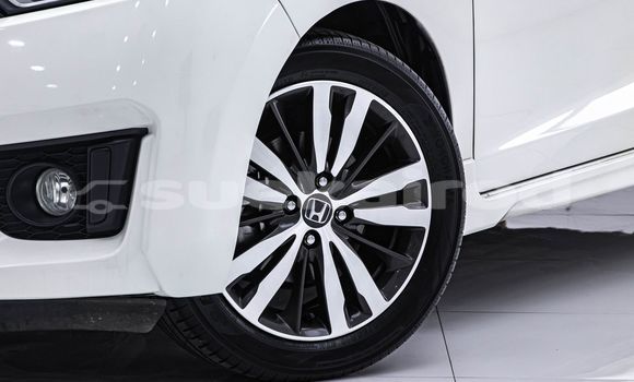 Buy Used Honda Jazz White Car in Bangkok in Bangkok Buy Used Honda Jazz White Car in Bangkok in Bangkok